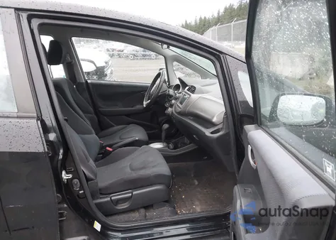 2009 Honda Fit Sport z USA, uszkodzony, nr VIN JHMGE88689S048191